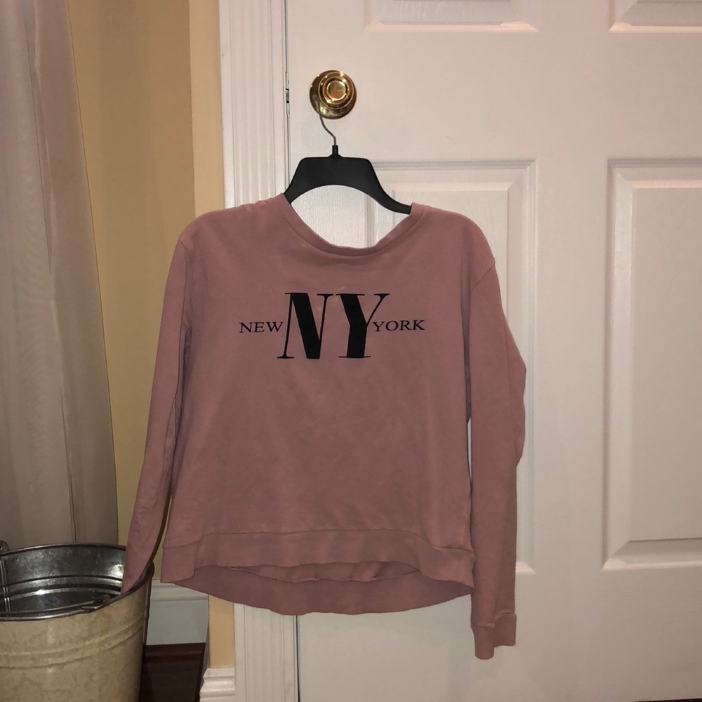 Lavender “New York” crew neck sweatshirt